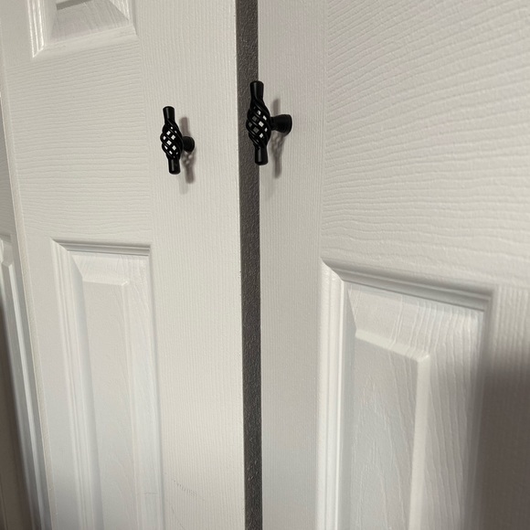 Meet your Posher, Emily - Picture 1 of 1